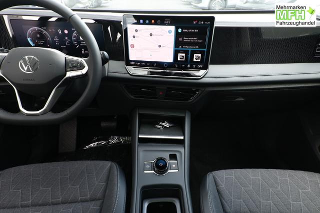 Volkswagen Tiguan DSG LED+ Pano Nav 5JGar IQ.DRIVE LM18Z 