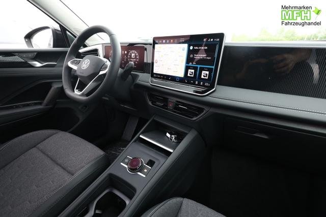 Volkswagen Tiguan DSG LED+ Pano Nav 5JGar IQ.DRIVE 18Z SHZ 