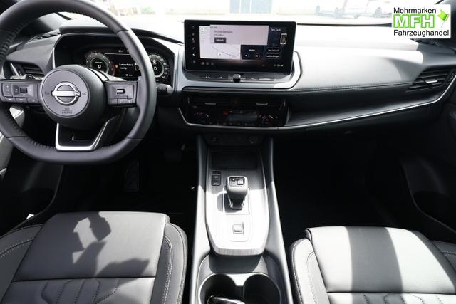 Nissan Qashqai Tekna AT Pano HUD eHk SHZ ACC 19"LM Nav 