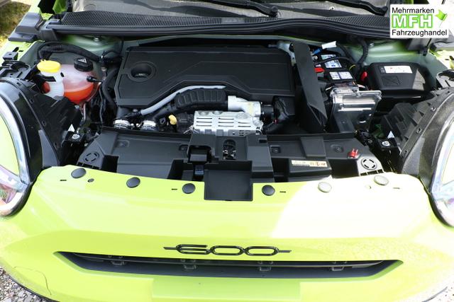 Fiat 600 Sport Hybrid SHZ ACC Kam Keyl PDC PrivG Bi-C 