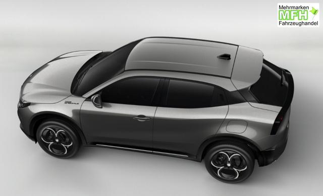 Alfa Romeo Junior Ibrida Sport Speciale TechP Matrix 18"LM 