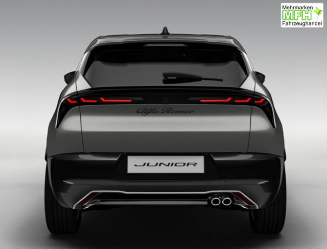 Alfa Romeo Junior Ibrida Sport Speciale TechP Matrix 18"LM 