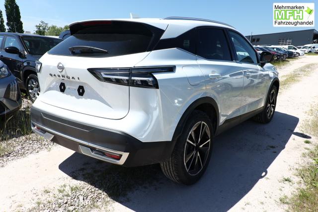 Nissan Qashqai Tekna AT Pano HUD eHk SHZ ACC 19"LM Nav 