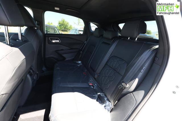 Nissan Qashqai Tekna AT Pano HUD eHk SHZ ACC 19"LM Nav 