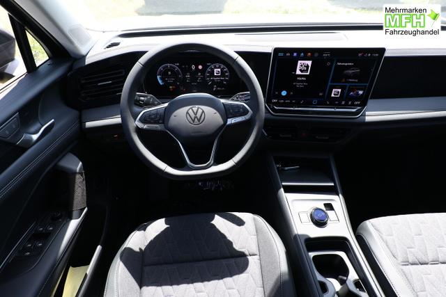 Volkswagen Tiguan DSG LED+ IQ.DRIVE 5JGar SHZ Keyl 17Z ACC 
