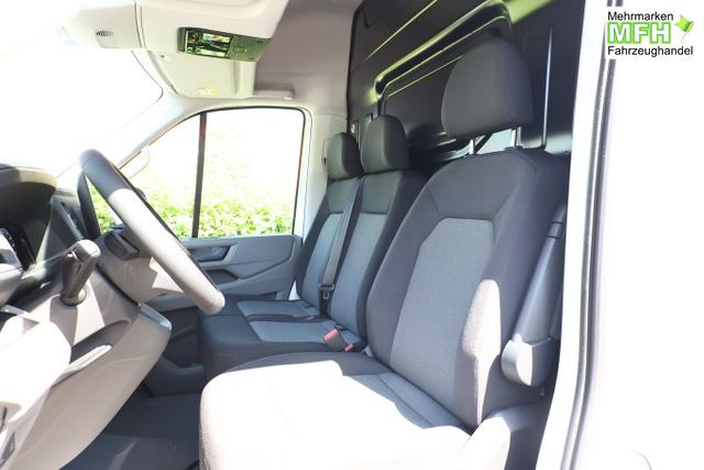 Volkswagen Crafter 35 L4H3 AT8 3S AHK Temp AppCo 2xPDC 