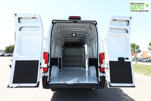 Opel Movano 35+ AT8 L4H3 AppleC NSW Kam 270&deg; 