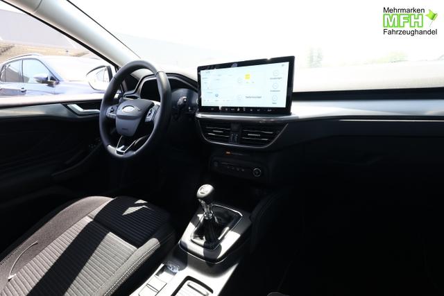 Ford Focus Titanium X ACC Nav LED Kam TotW KeyFree 