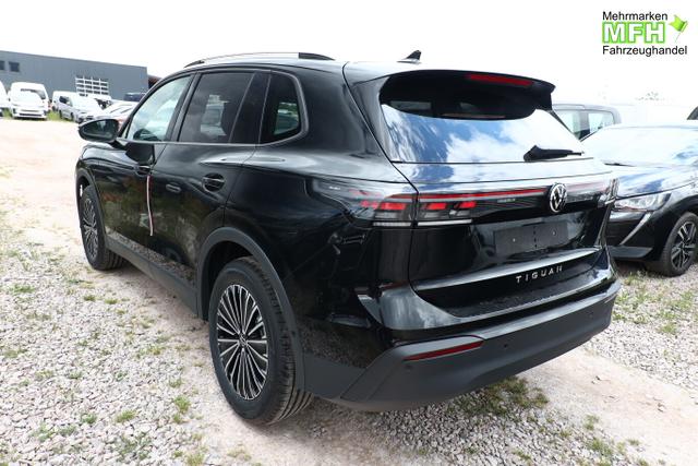 Volkswagen Tiguan DSG LED+ Pano Nav 5JGar IQ.DRIVE LM18Z 