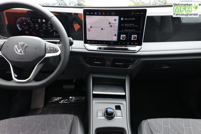 Volkswagen Tiguan DSG LED+ Pano Nav 5JGar IQ.DRIVE LM18Z 