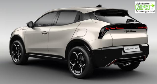 Alfa Romeo Junior SPORT SPECIALE Ibrida Q4 TechP 18"LM Navi 