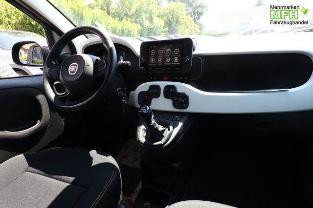 Fiat Panda Cross 5S PDC CarP/AndroidA PrivG 15Z NSW 