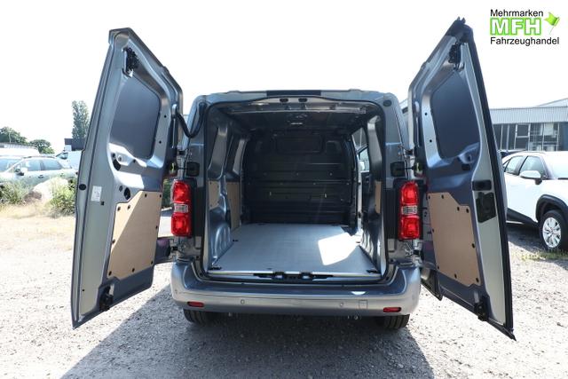 Fiat Scudo AT AHK LED Navi10" Keyl LM17" ACC Kam PDC 