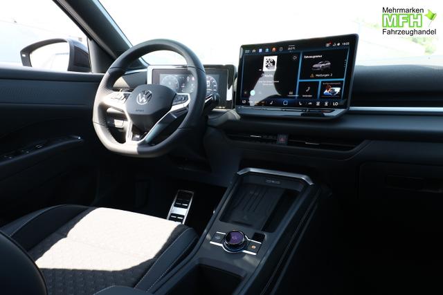 Volkswagen T-Roc R-Line EasyO AHK 5JGar Kam ParkAss+ PrivG 