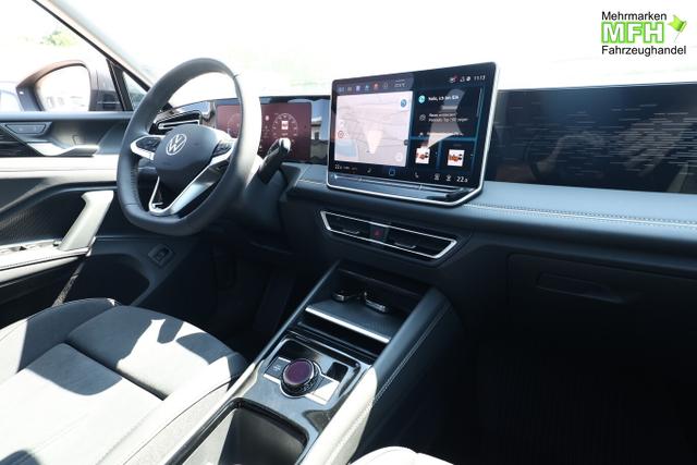 Volkswagen Tiguan Eleg. 4M Nav DCC+ LED+ SHZ eHk KeyL ParkA 