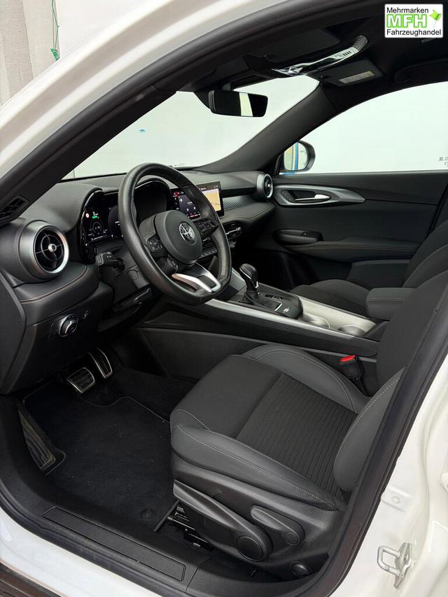 Alfa Romeo Tonale Sprint Hybrid TechP Klimaaut. 19"LM SHZ 