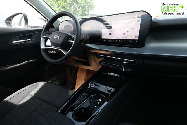 Audi Q3 Intense Tech LED+ KlimaP MMI+ Keyl PrivG 18Z eHK PDC+ 