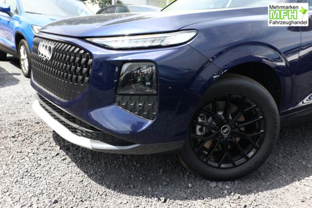 Audi Q3 Intense Tech LED+ KlimaP MMI+ Keyl PrivG 18Z eHK PDC+ 