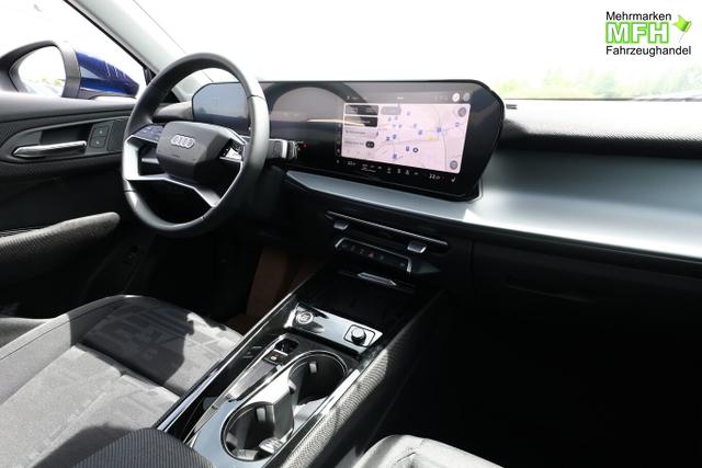 Audi Q3 Intense Tech LED+ KlimaP MMI+ Keyl PrivG 18Z eHK PDC+ 