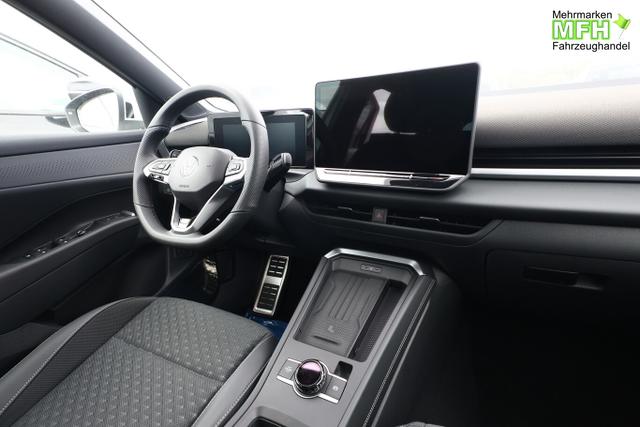 Volkswagen T-Roc R-Line EasyO 5JGar Kam SHZ PrivG ParkAss+ 