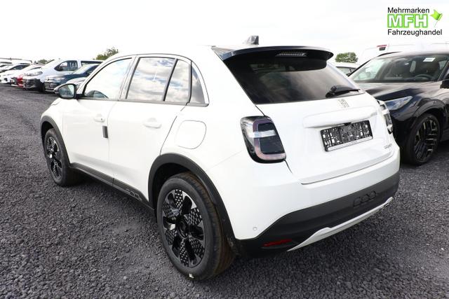 Fiat 600 Hybrid La Prima SHZ eHK ACC Nav Kam 360&deg;PDC 
