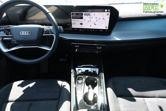Audi Q3 Tech LED+ KlimaP Keyl ACC PrivG 18Z eHK PDC+ 