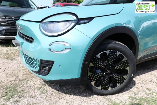 Fiat 600 La Prima Hybrid SHZ eHK ACC Nav Kam 360&deg;PDC 