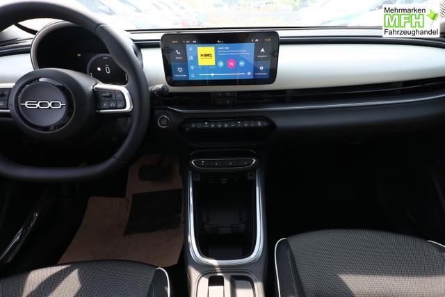 Fiat 600 La Prima Hybrid SHZ eHK ACC Nav Kam 360&deg;PDC 