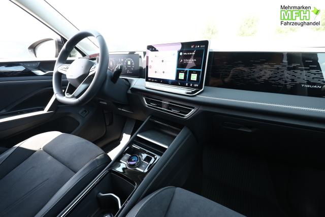 Volkswagen Tiguan Eleg. 4M Nav DCC+ LED+ SHZ eHk KeyL ParkA 