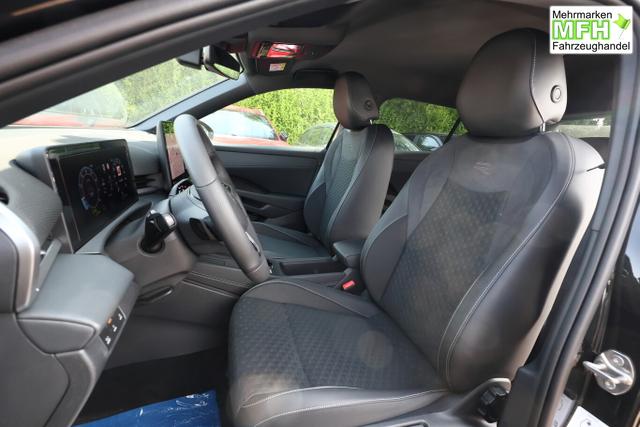 Volkswagen T-Roc R-Line EasyO Nav 5JGar SHZ ParkAss+ PrivG 