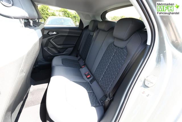 Audi A1 S line SB LED+ SportS CarPlay Kam 17Z Keyless 