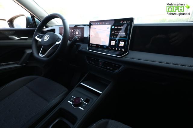 Volkswagen Tiguan DSG LED+ Pano Nav 5JGar IQ.DRIVE 18Z SHZ 