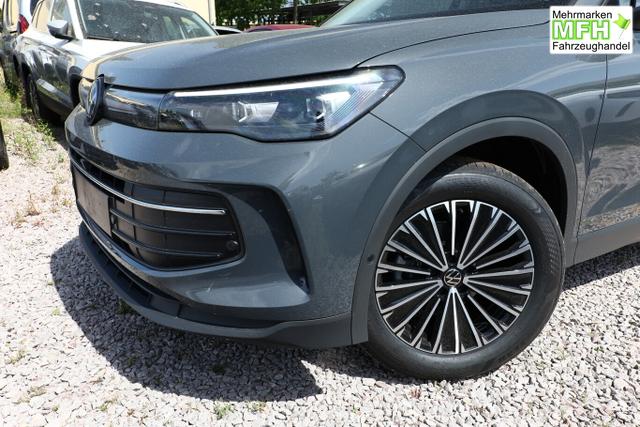 Volkswagen Tiguan DSG LED+ Pano Nav 5JGar IQ.DRIVE 18Z SHZ 