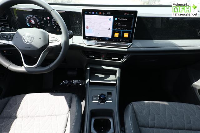 Volkswagen Tiguan DSG LED+ Pano Nav 5JGar IQ.DRIVE 18Z SHZ 