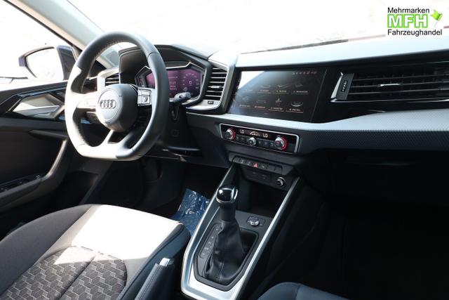 Audi A1 S line SB LED+ SportS CarPlay Kam 17Z Keyless 