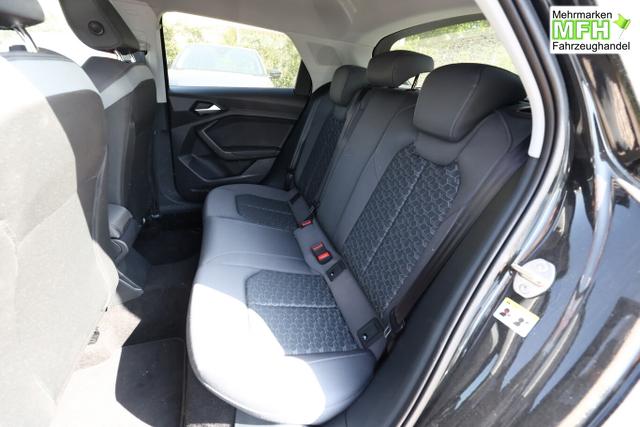 Audi A1 S line SB LED+ SportS CarPlay Kam 17Z Keyless 