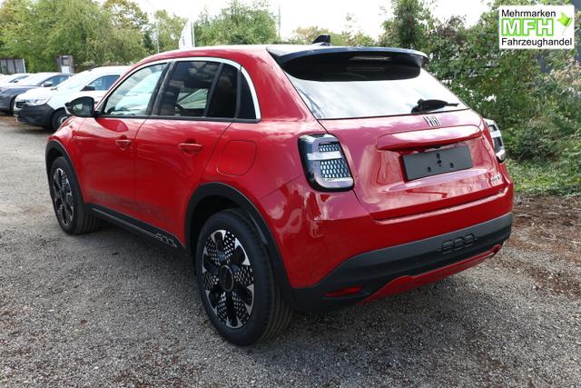 Fiat 600 Hybrid La Prima Massage SHZ eHK ACC Nav Kam 