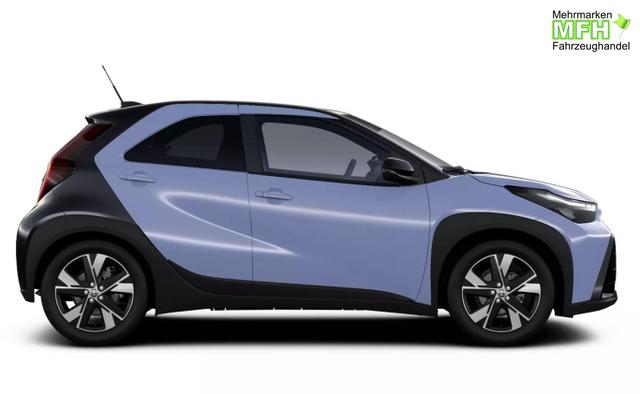 Toyota Aygo X Keyless PDC LED Privacy 17"LM ACC Kam 