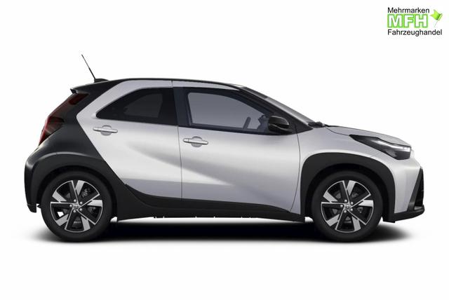 Toyota Aygo X LED Privacy 17"LM ACC Kam Klimaaut. 9"Tou 