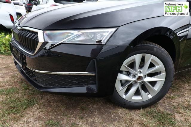 Skoda Octavia Combi Selection DSG Selec Matrix HUD Nav ACC Kessy 