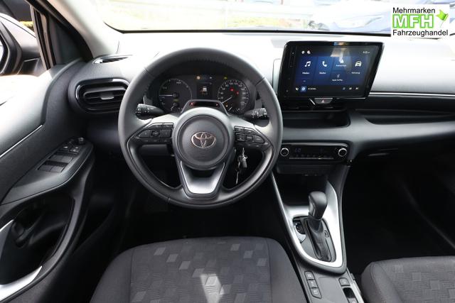 Toyota Yaris Kam ACC CarPlay/Android Klimaaut. 9"Touch 