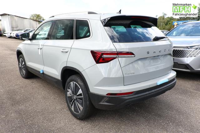 Skoda Karoq Selection DSG Selec ACC Kam SideA SHZv/h Kessy SunS 