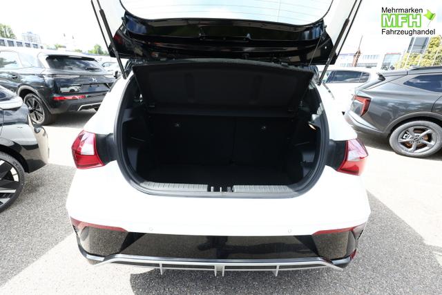 Hyundai i20 Blackline Blackl Nav CarPlay 16Z StyleP Temp Kam DigiC 