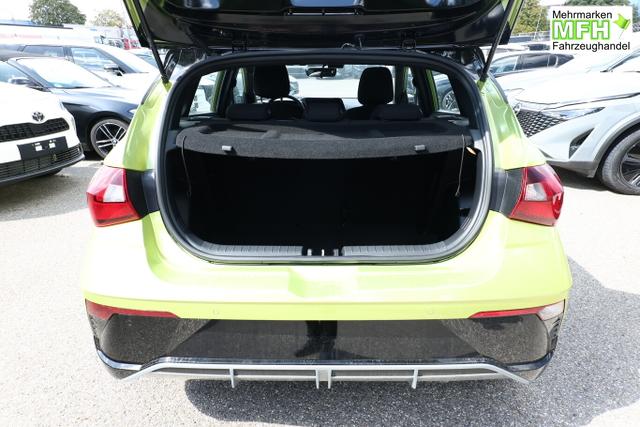 Hyundai i20 Blackline Blackl Nav CarPlay 16Z StyleP Temp Kam DigiC 