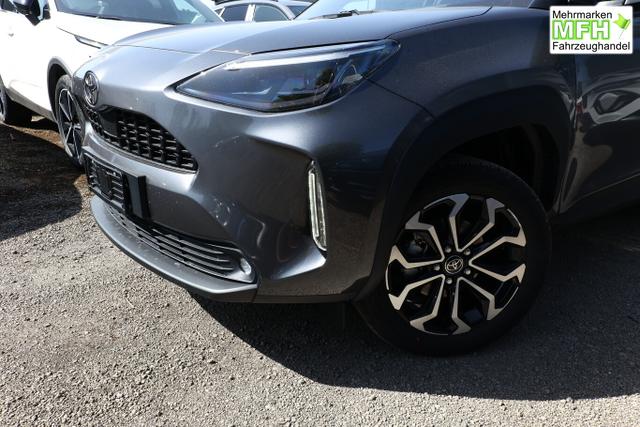Toyota Yaris Cross LED Nav Smartkey 17" Privacy ACC 