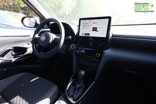 Toyota Yaris Cross LED Nav Smartkey 17" Privacy ACC 