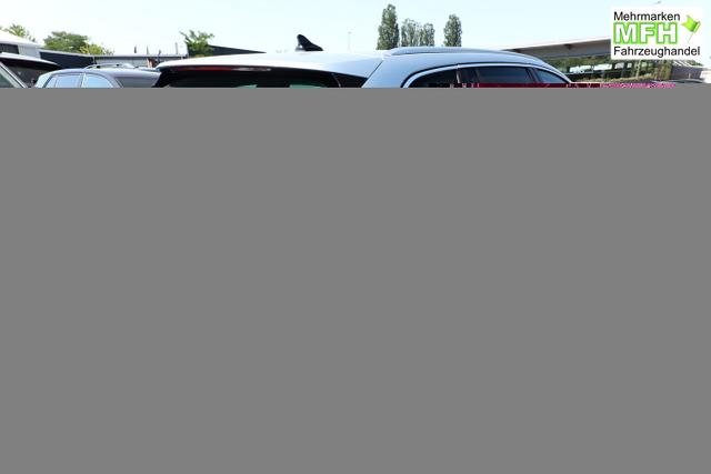 Skoda Octavia Combi Selection DSG Selec Matrix HUD Nav ACC Kessy 