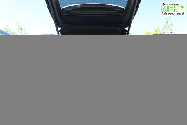 Nissan Qashqai Tekna Pano HUD el.Heckk Keyl PrivG ACC 