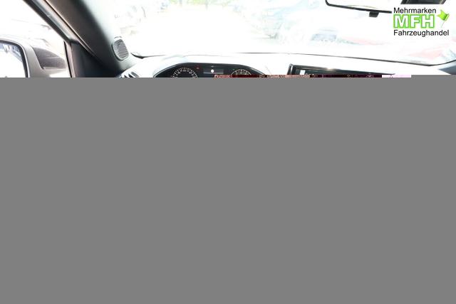 Peugeot 2008 Style Kam Nav SHZ PDC CarP LED DigC Klimaau 