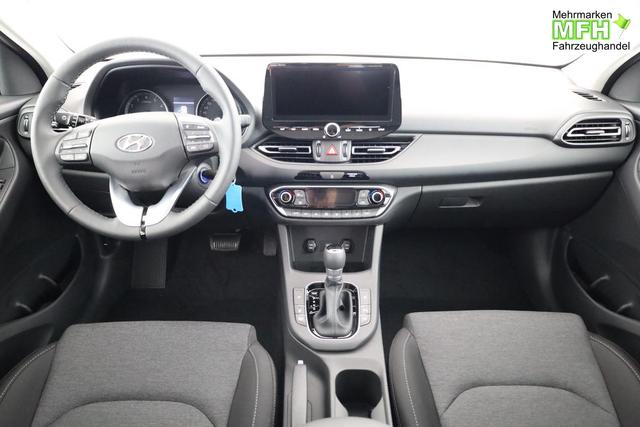 Hyundai i30 Kombi Smart 1.5 T-GDI DCT Smart, LED, Kamera, Winter 